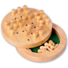 Solitaire travel round with turning lid